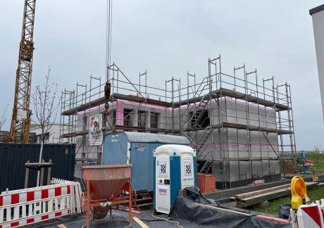 BAOE3515 7ce36a19 Bauunternehmen Hildebrand: Modernes Einfamilienhaus in Bad Nauheim