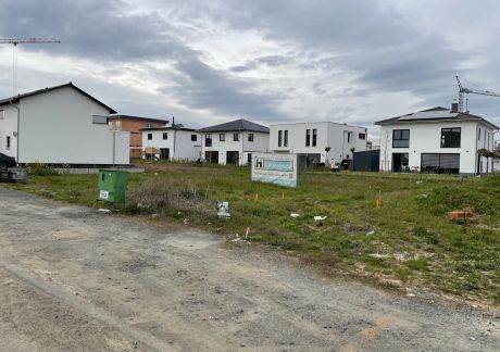 IMG 7040 scaled f1c7852c Bauunternehmen Hildebrand: Bad Nauheim: Einladendes Einfamilienhaus für Modernes Wohnen